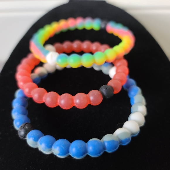 Lokai bracelet set - Picture 2 of 2